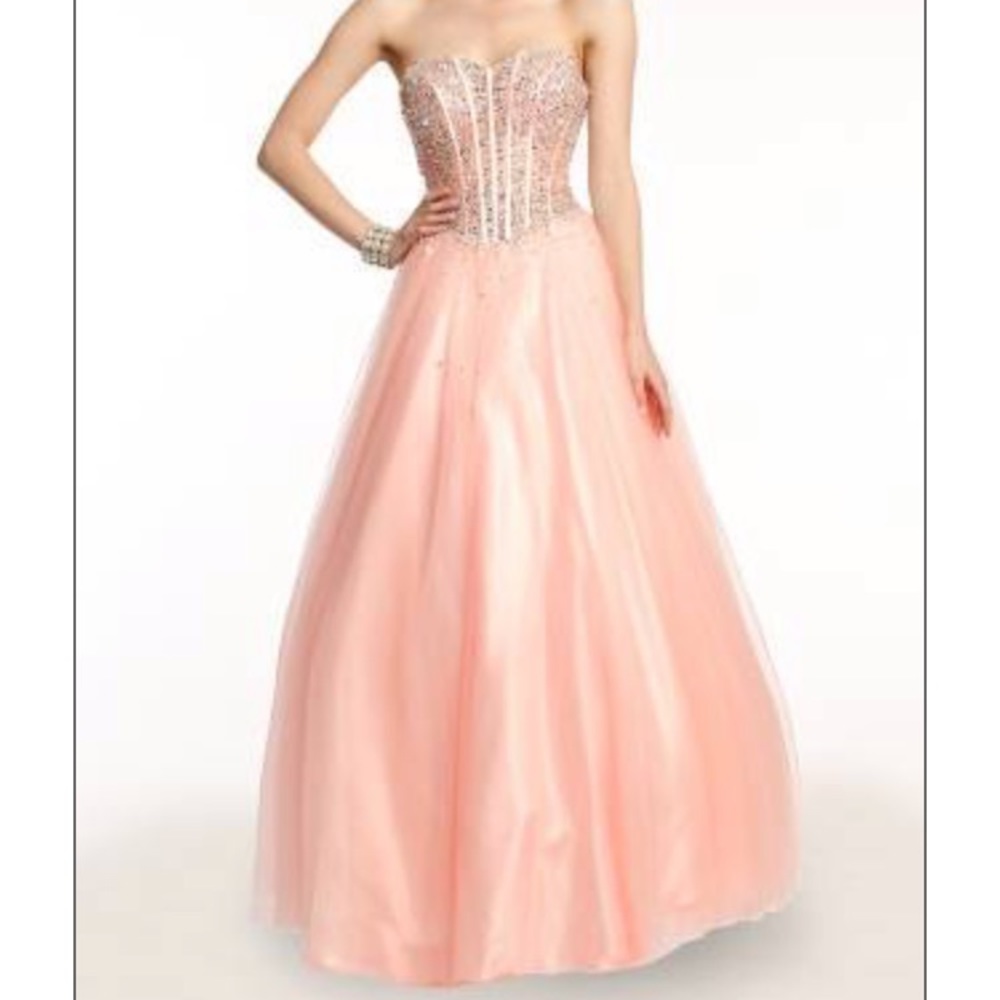 Camille La Vie Pink Prom/Ballgown Dress